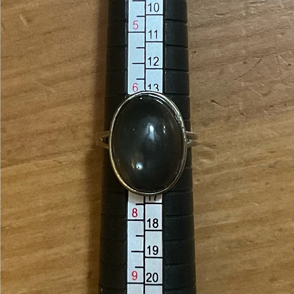 Disney: Winnie the Pooh and friends mood watch and moon ring (size 6 ) in brown